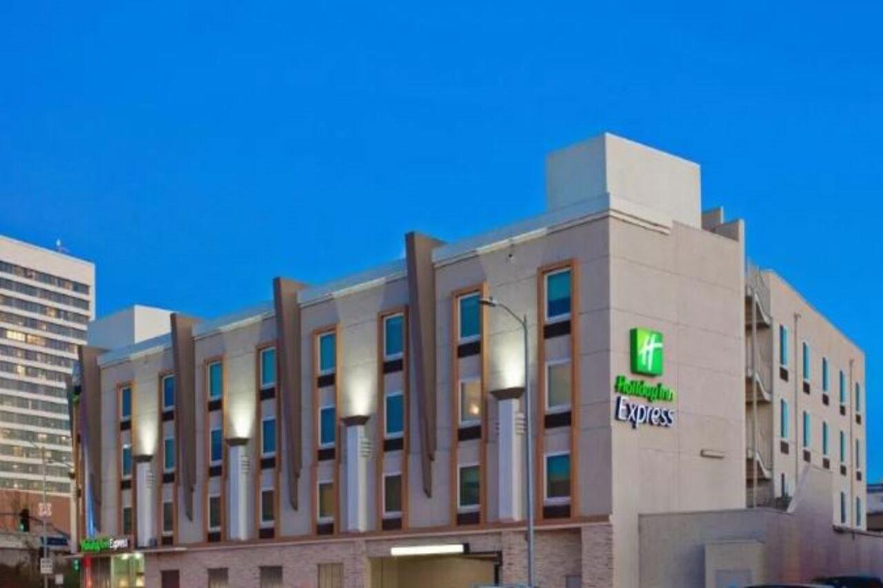 Holiday Inn Express West Los Angeles By Ihg Exterior foto