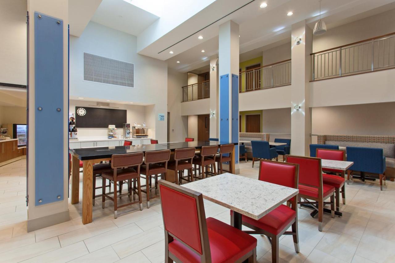 Holiday Inn Express West Los Angeles By Ihg Exterior foto