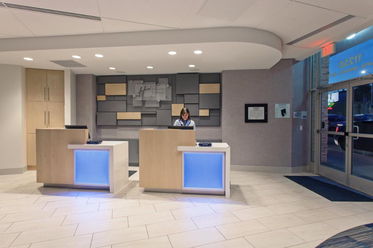 Holiday Inn Express West Los Angeles By Ihg Exterior foto