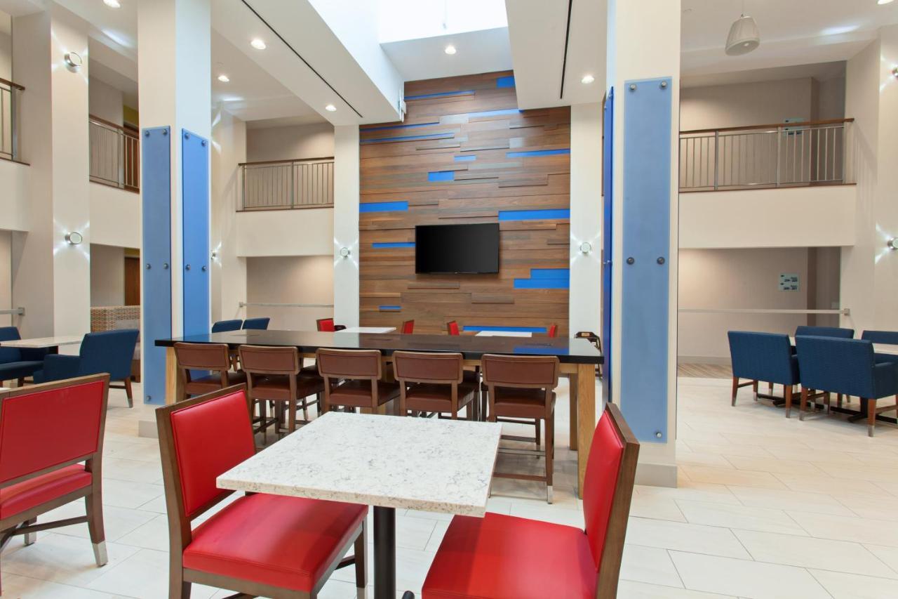 Holiday Inn Express West Los Angeles By Ihg Exterior foto